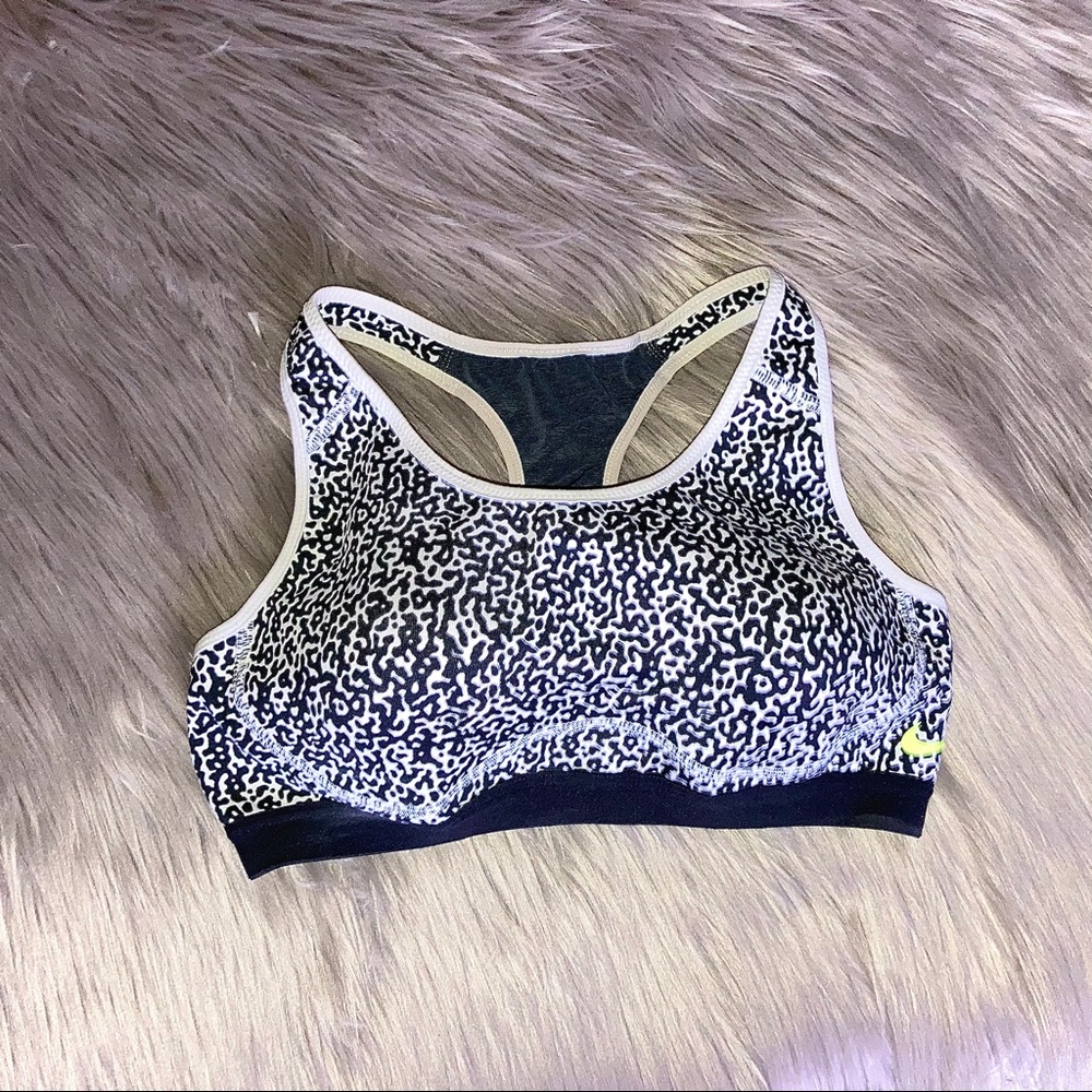 Nike sports bra SMALL
